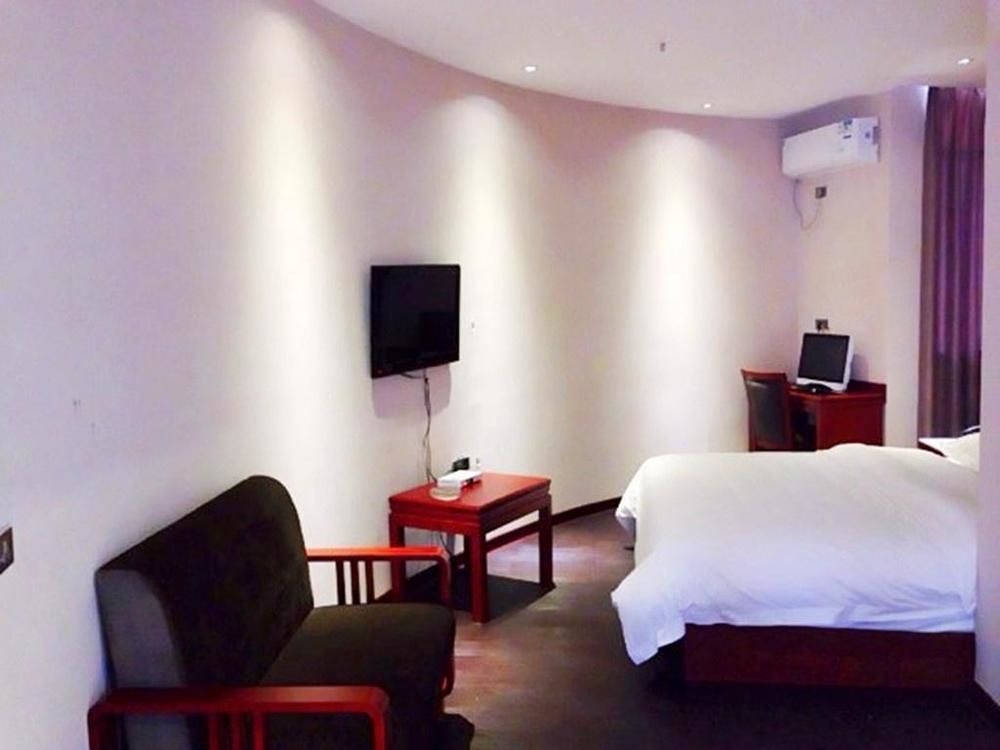 Longwang Business Hotel Liuzhou Exterior foto